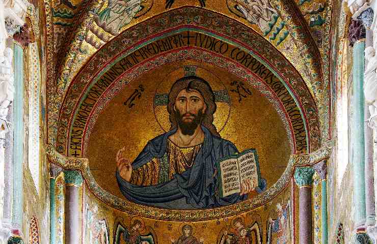 Interno della Cattedrale di Cefalù con i mosaici bizantini
