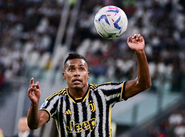 Trevisani critica Alex Sandro Juventus