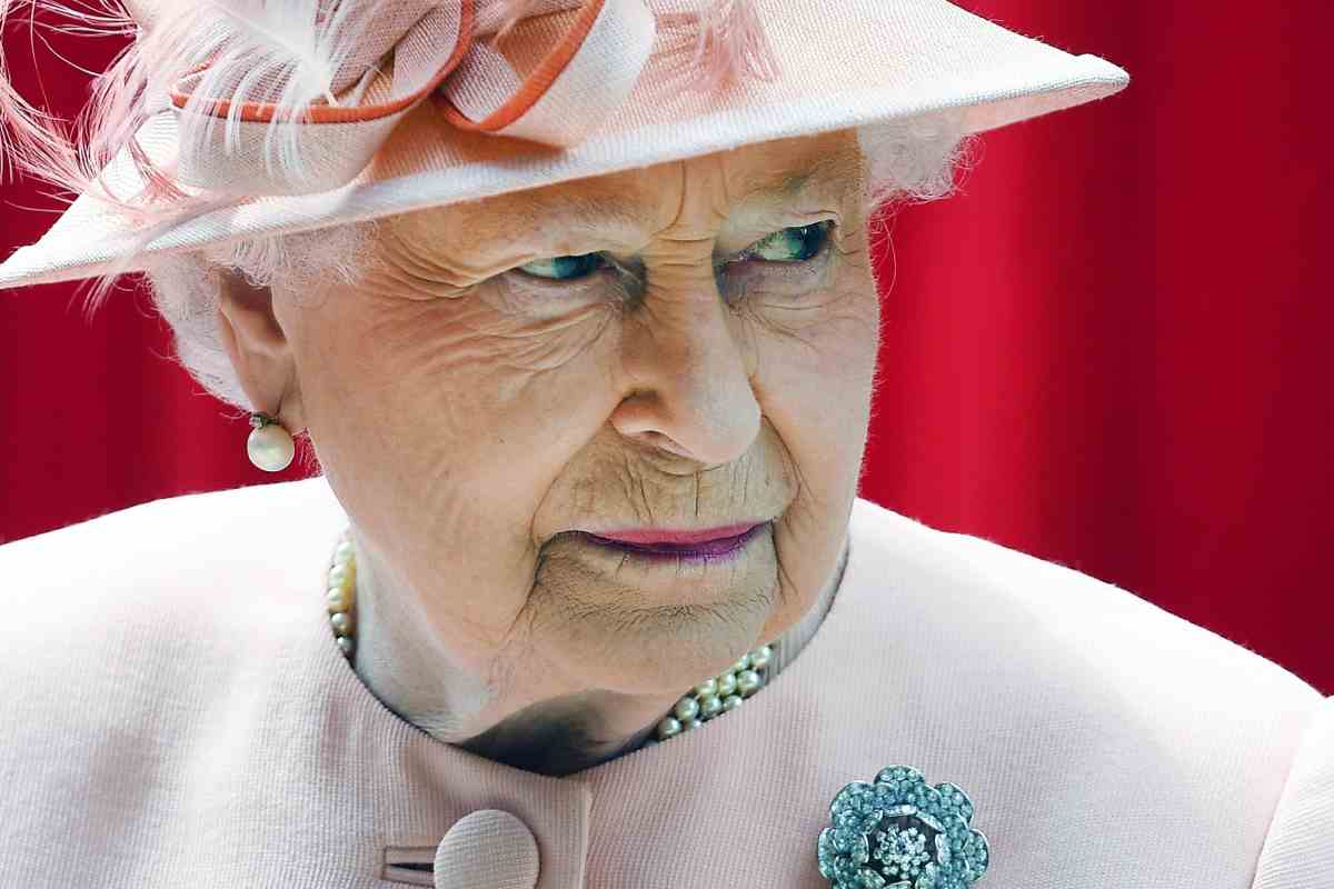 monarchia inglese allo sbando
