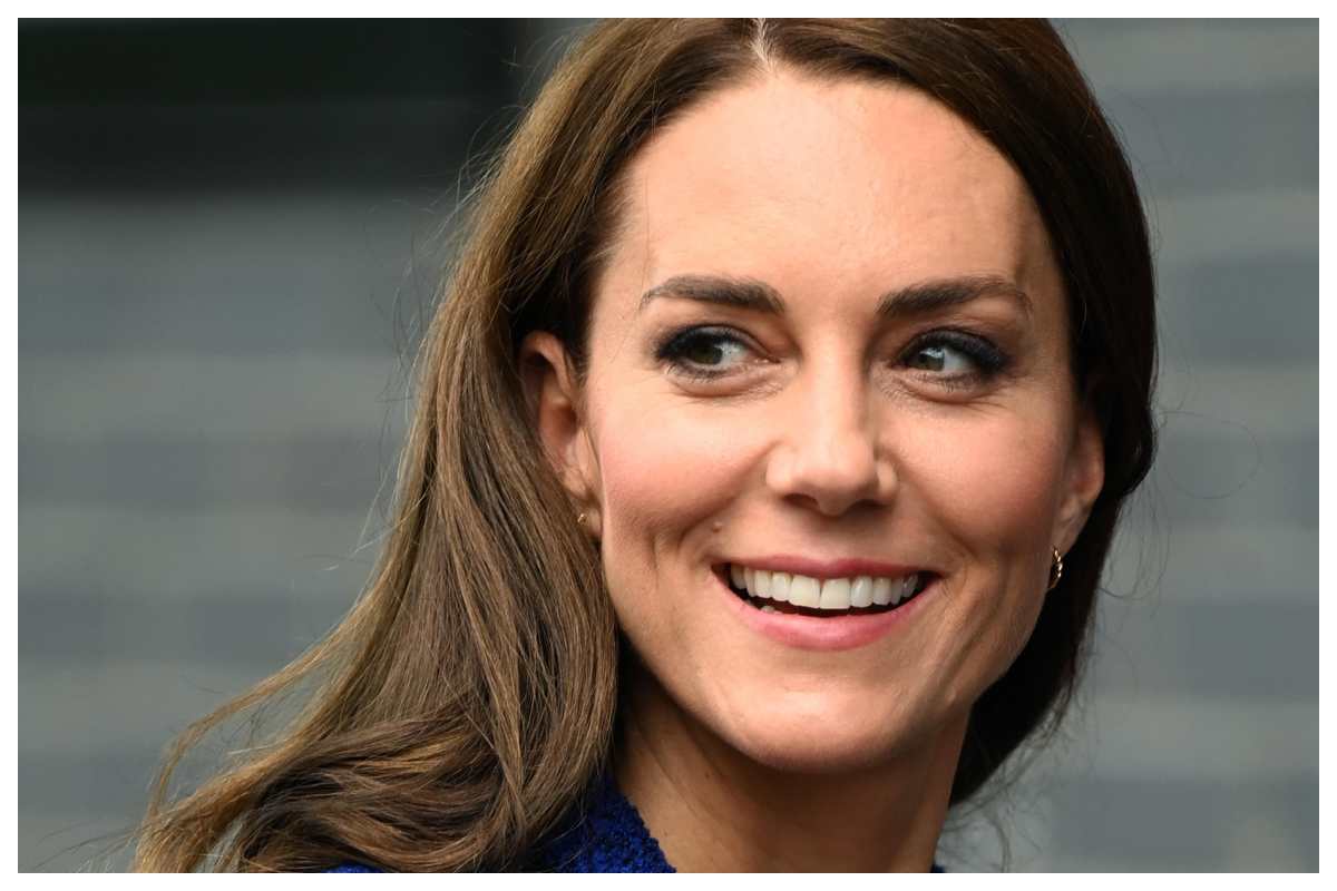 Kate Middleton capelli tagliati per il cancro