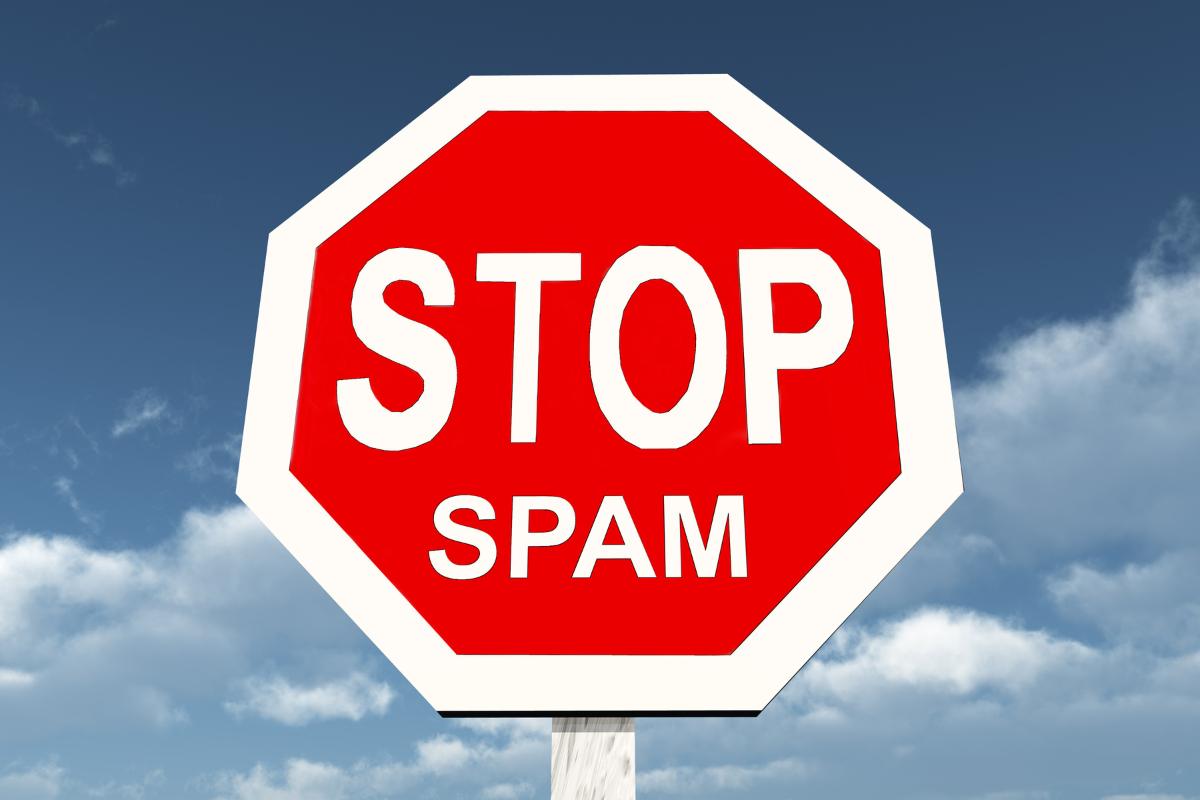 basta messaggi spam mail