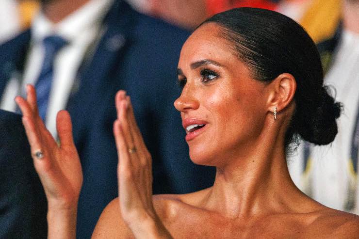 Meghan Markle reazione isterica infranto regole reali