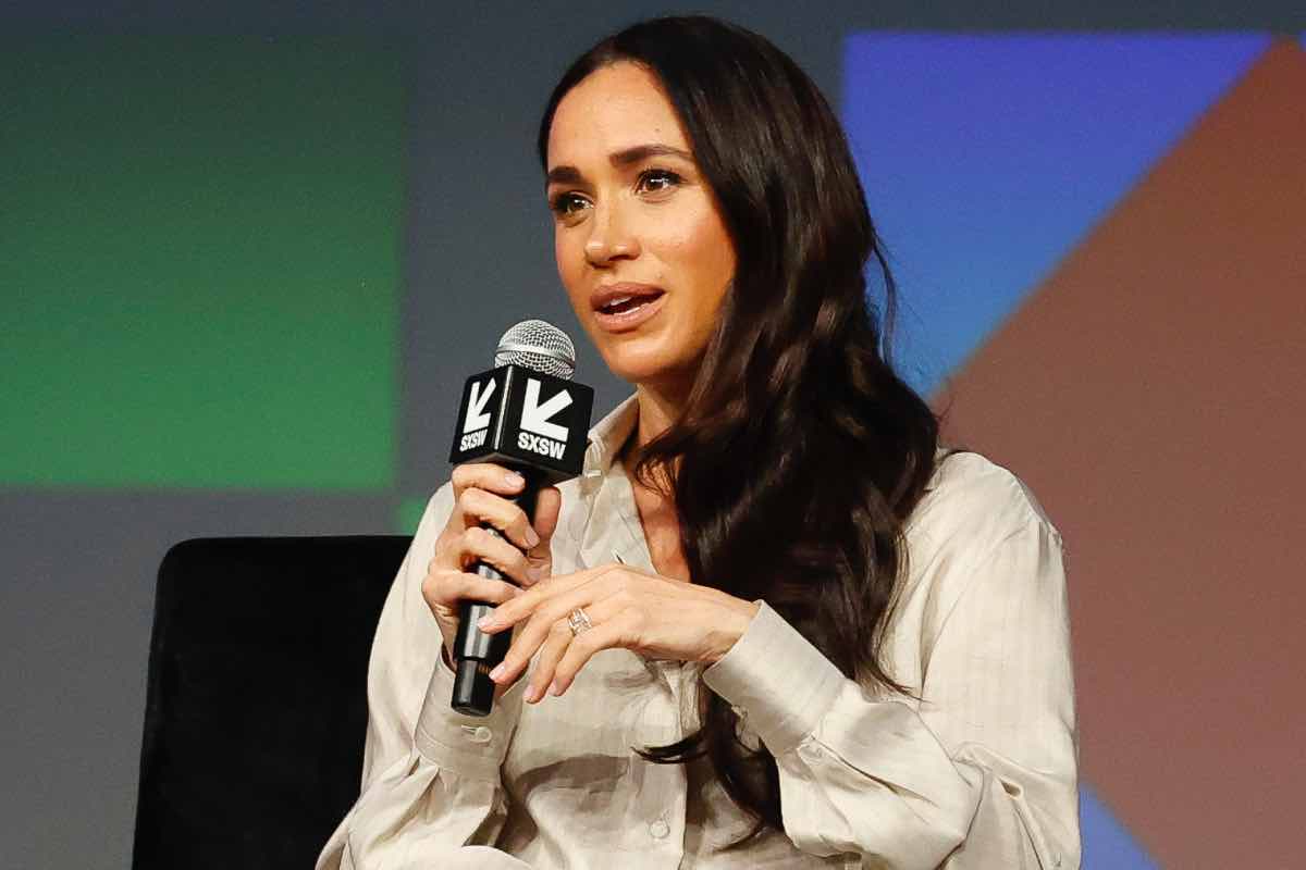 Meghan Markle reazione isterica infranto regole reali