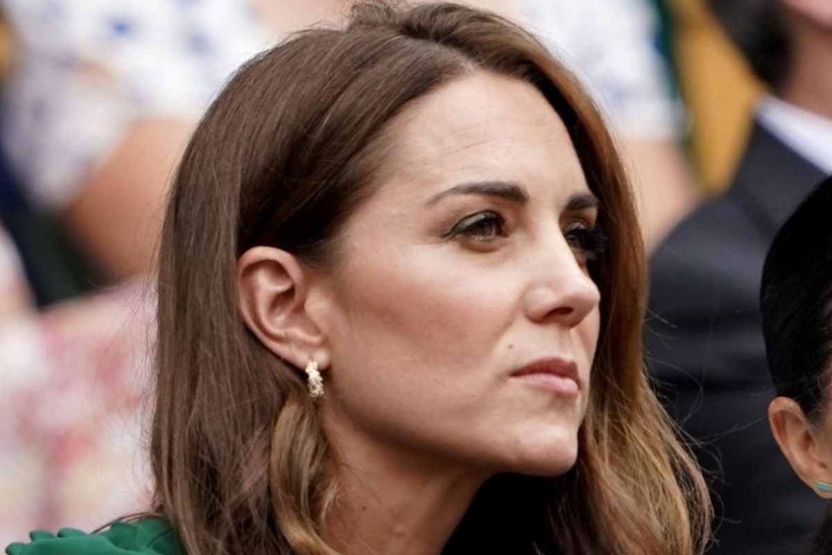 Kate molto preoccupata per suo padre