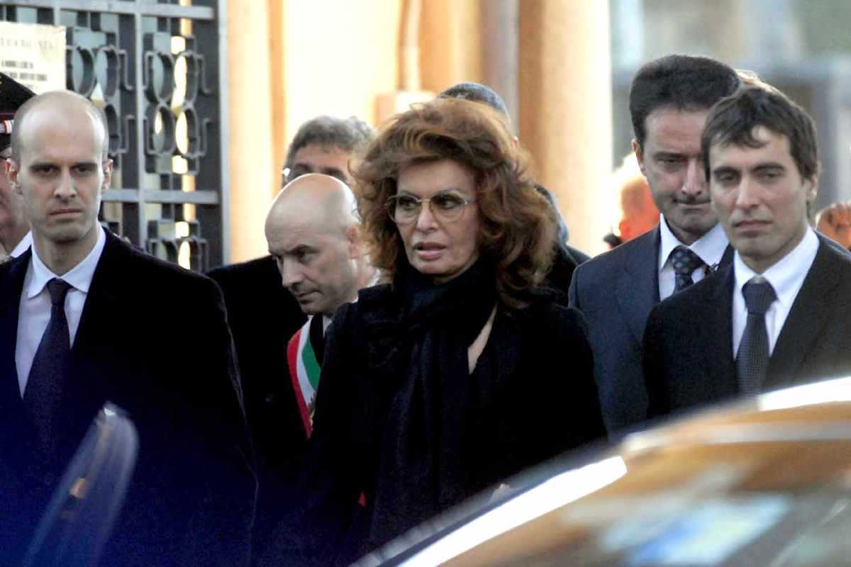 sophia loren morte del marito