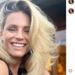 Un selfie che ritrae una sorridente Michelle Hunziker