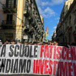 Corteo studentesco a Palermo chiede investimenti per il futuro della scuola