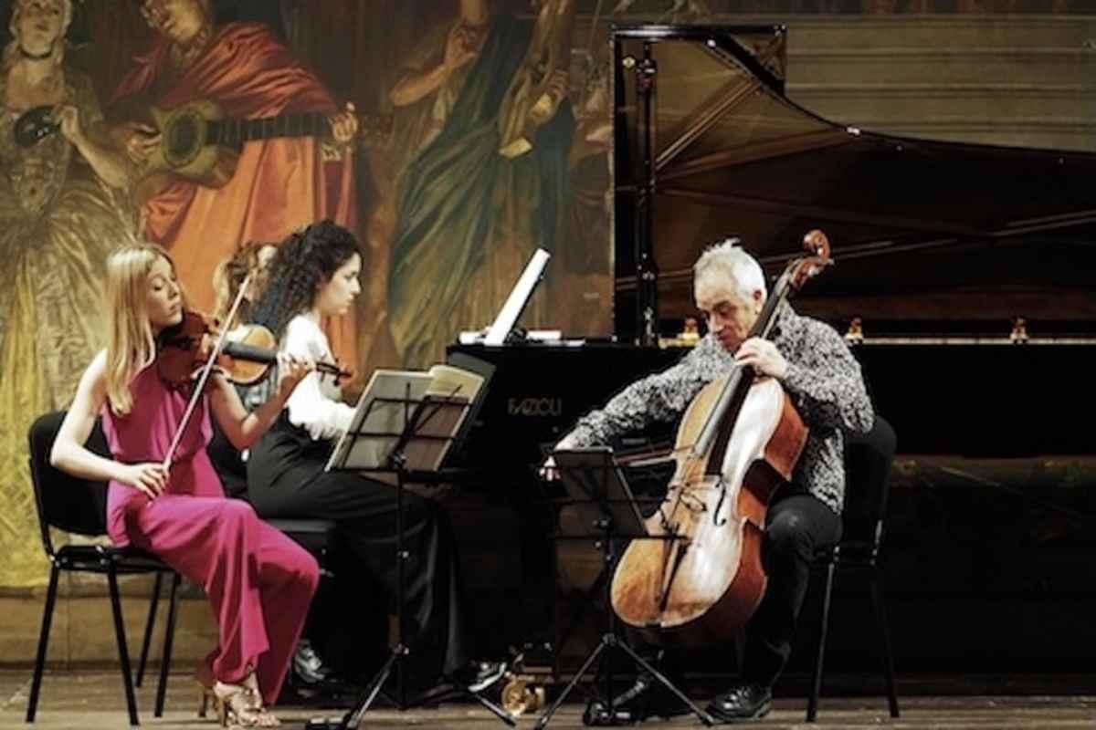 Emozioni in musica: lo short trio stories con sollima all'emilia-romagna festival