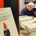 Jonathan Coe rivela: la scrittura politica è una necessità, non una passione