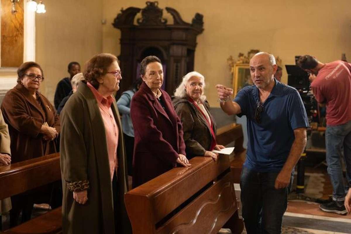 Napoli accoglie 'la badante': il nuovo film di vincenzo marra promette emozioni