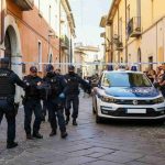 Operazione antidroga a crotone: 44 arresti e un colpo al crimine organizzato