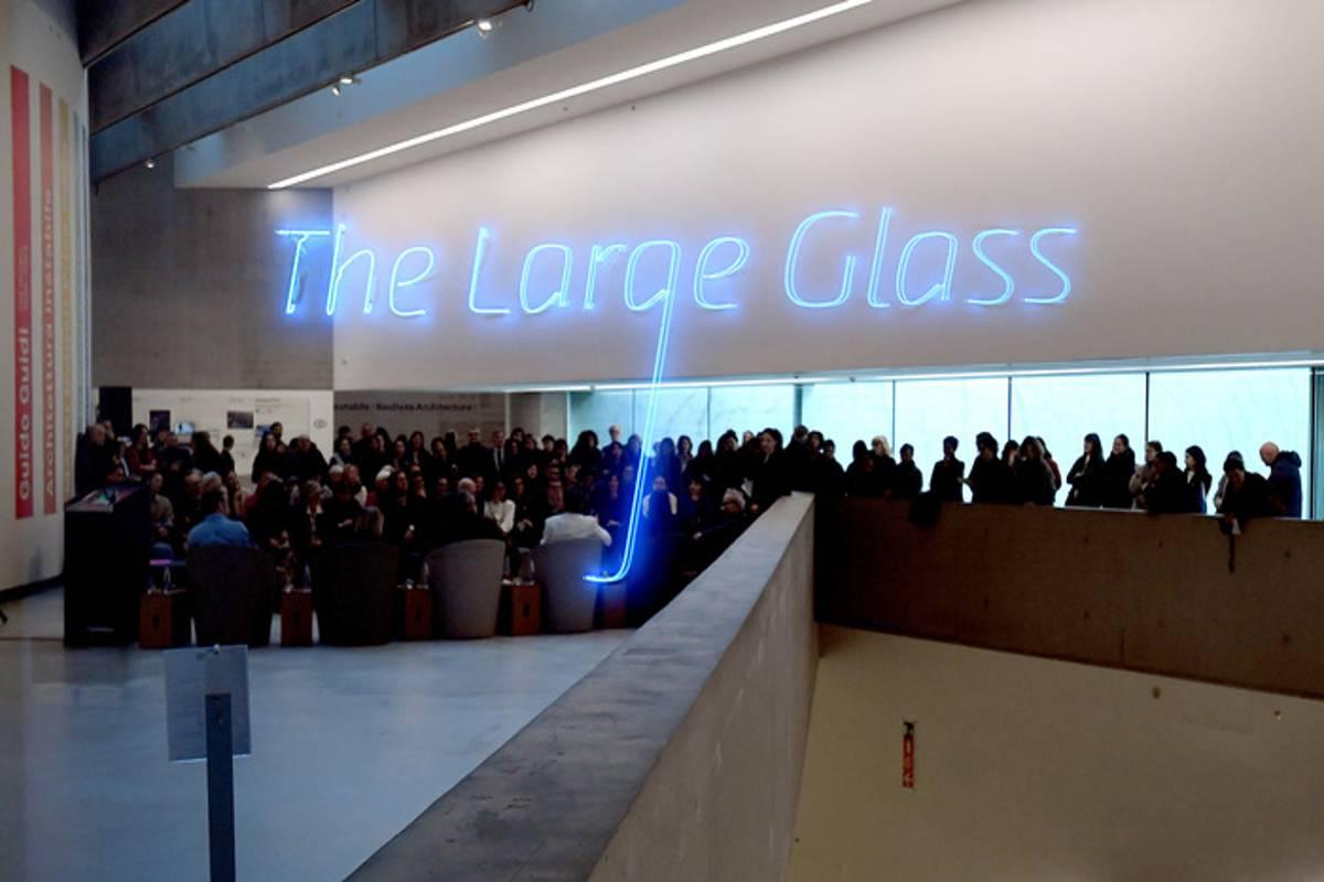 Alex da corte reinterpreta il maxxi con the large glass