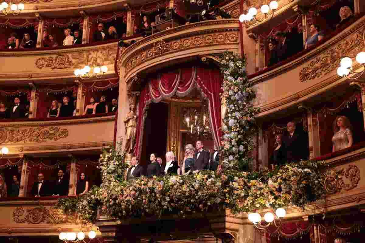 Alla scala il potere femminile in scena, la prima invoca la pace