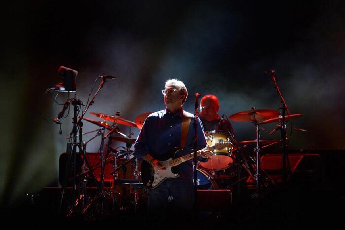 Eric clapton porta la sua musica in italia con due concerti imperdibili nel 2025