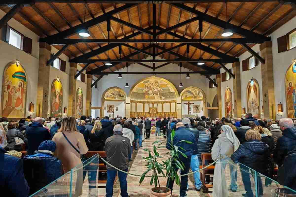 Funerali di don francoforte: un addio commovente per il parroco di brancaccio