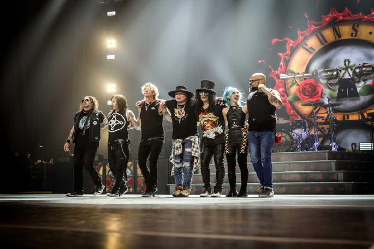 Guns n' roses infiammano firenze rocks con l'unica tappa italiana