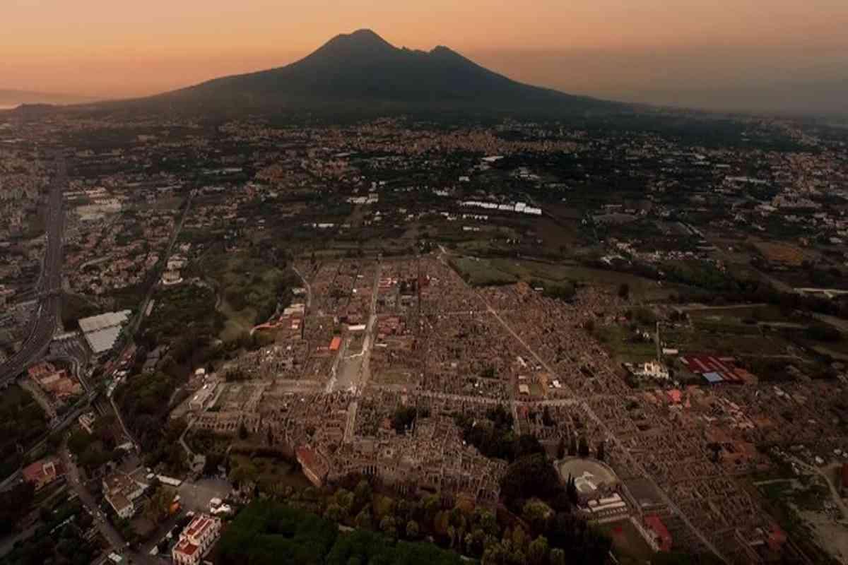 La verità nascosta dietro l'ultimo giorno di pompei: plinio e la sua sorprendente scoperta