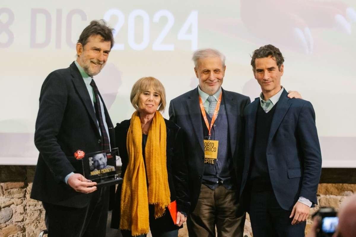 Nanni moretti riceve il prestigioso premio 'angelo guglielmi' a distanza di 25 anni ad ancona