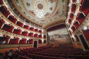 Agrigento si prepara a essere capitale della cultura 2025 nonostante le intemperie nel teatro