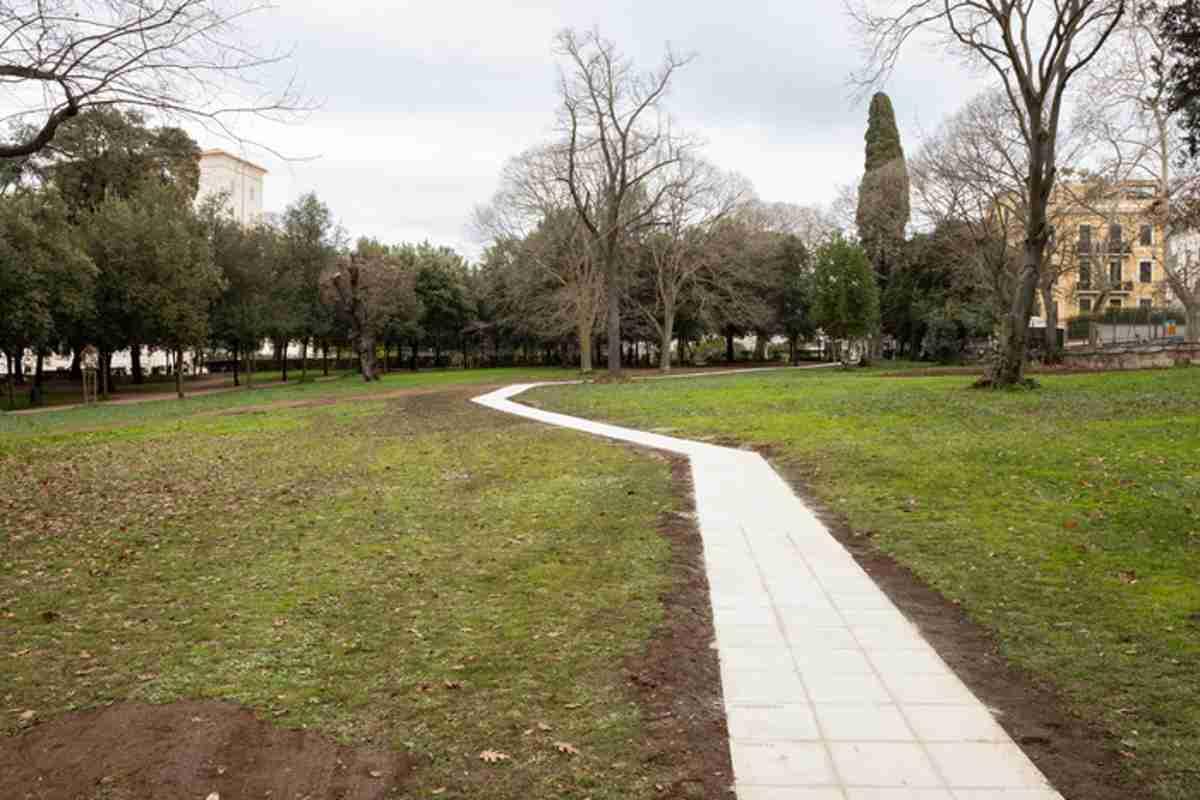 Dante riscoperto: un viaggio poetico tra i sentieri di villa borghese