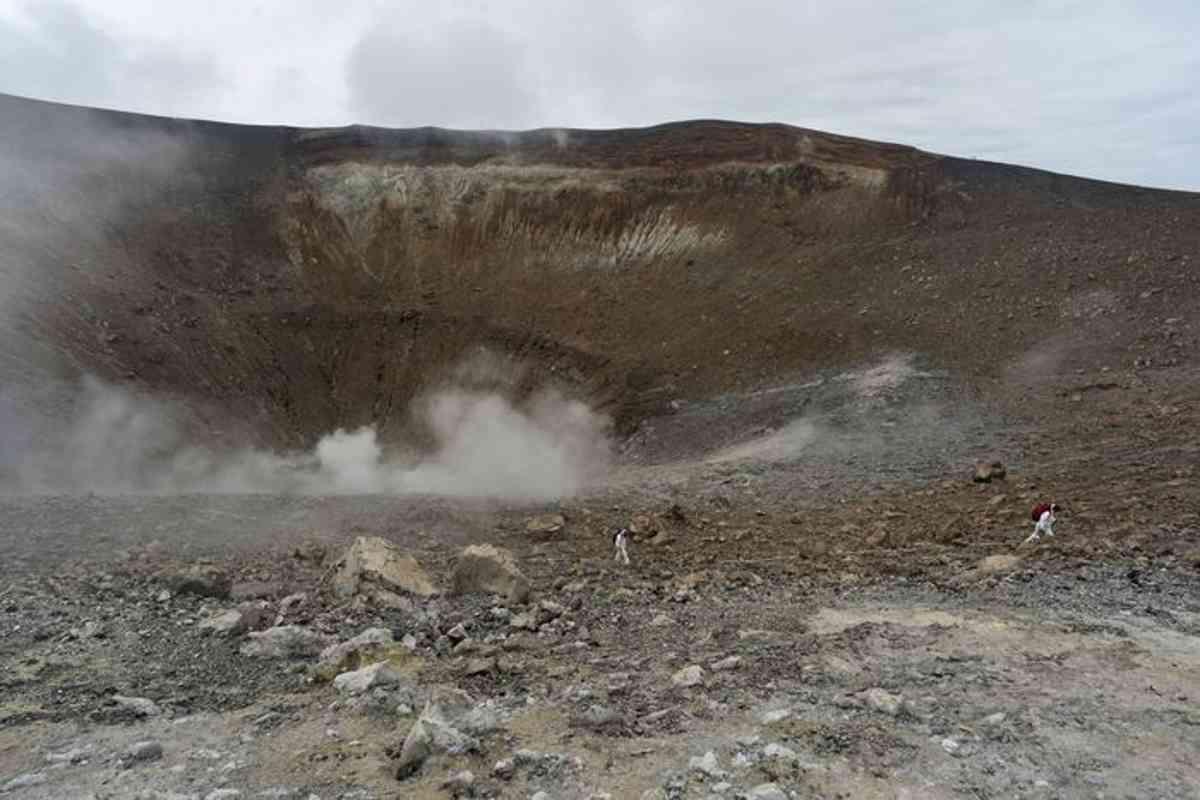 Scoperte sorprendenti sui cicli eruttivi dell'isola di vulcano