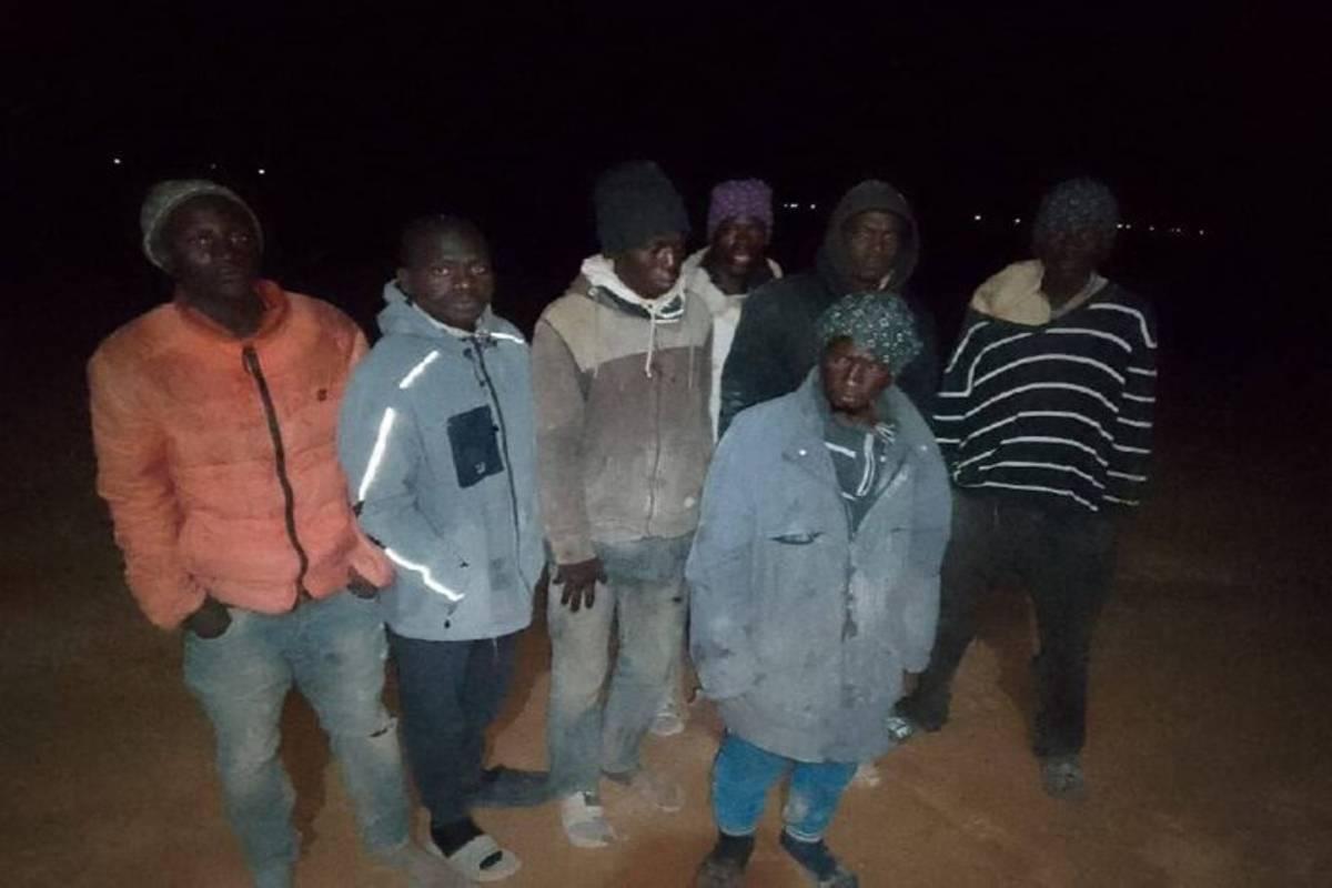 Tunisina sequestra migranti e li abbandona nel deserto