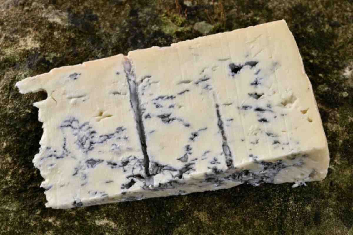 Parallelamente al richiamo del Morbier, i supermercati Conad hanno avviato il ritiro di un lotto di gorgonzola dolce DOP